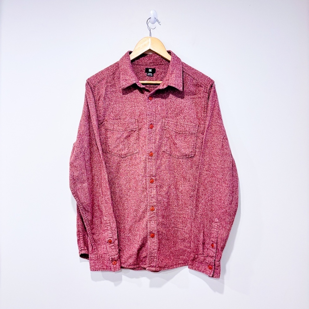 DC‎ Cayenne shirt